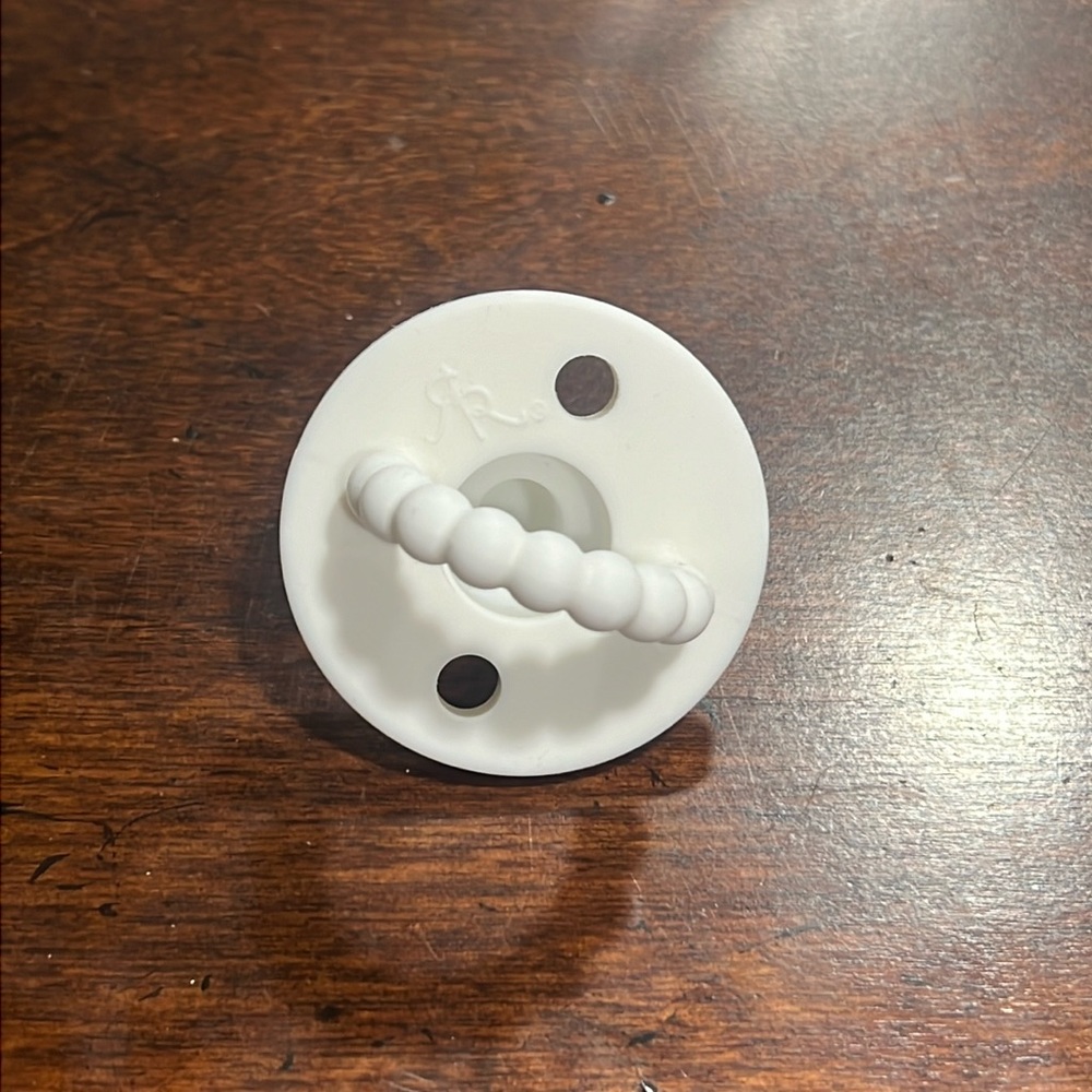 Ryan & Rose Patpat pacifier
